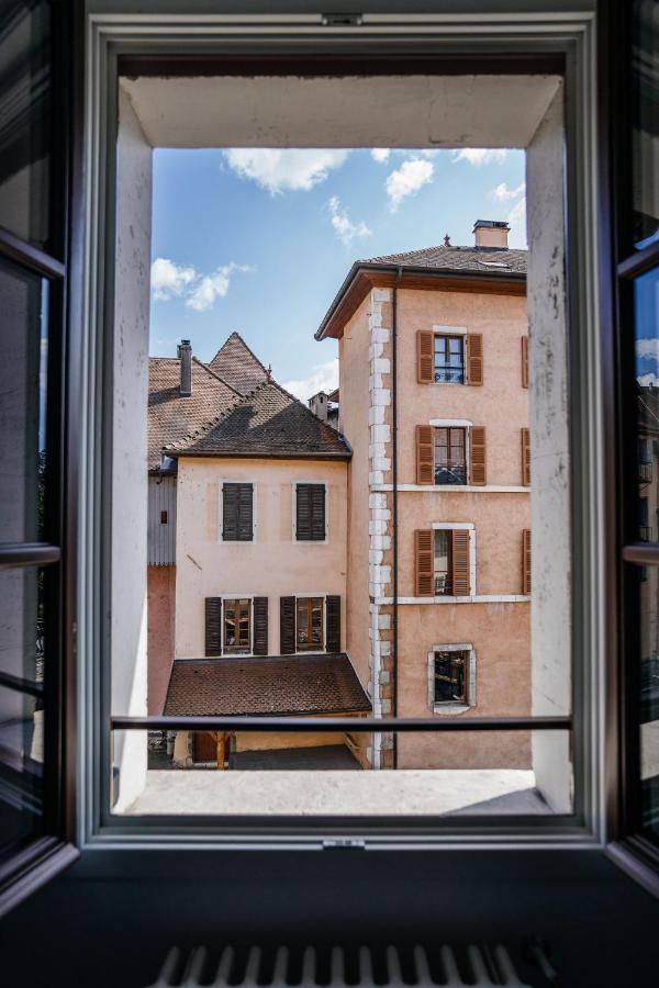 Auberge Du Lyonnais Annecy Exterior photo