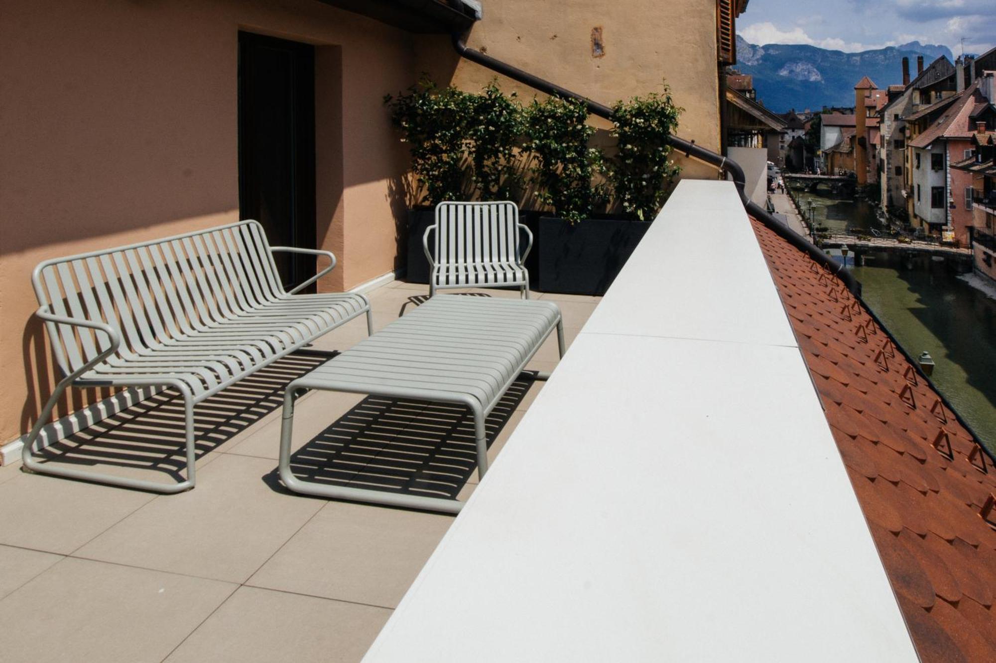 Auberge Du Lyonnais Annecy Exterior photo